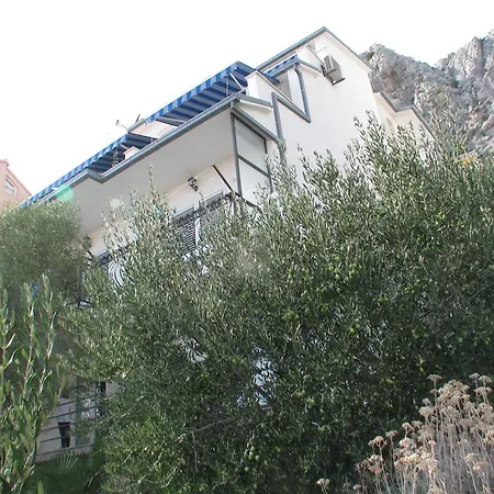 Milena * Omiš
